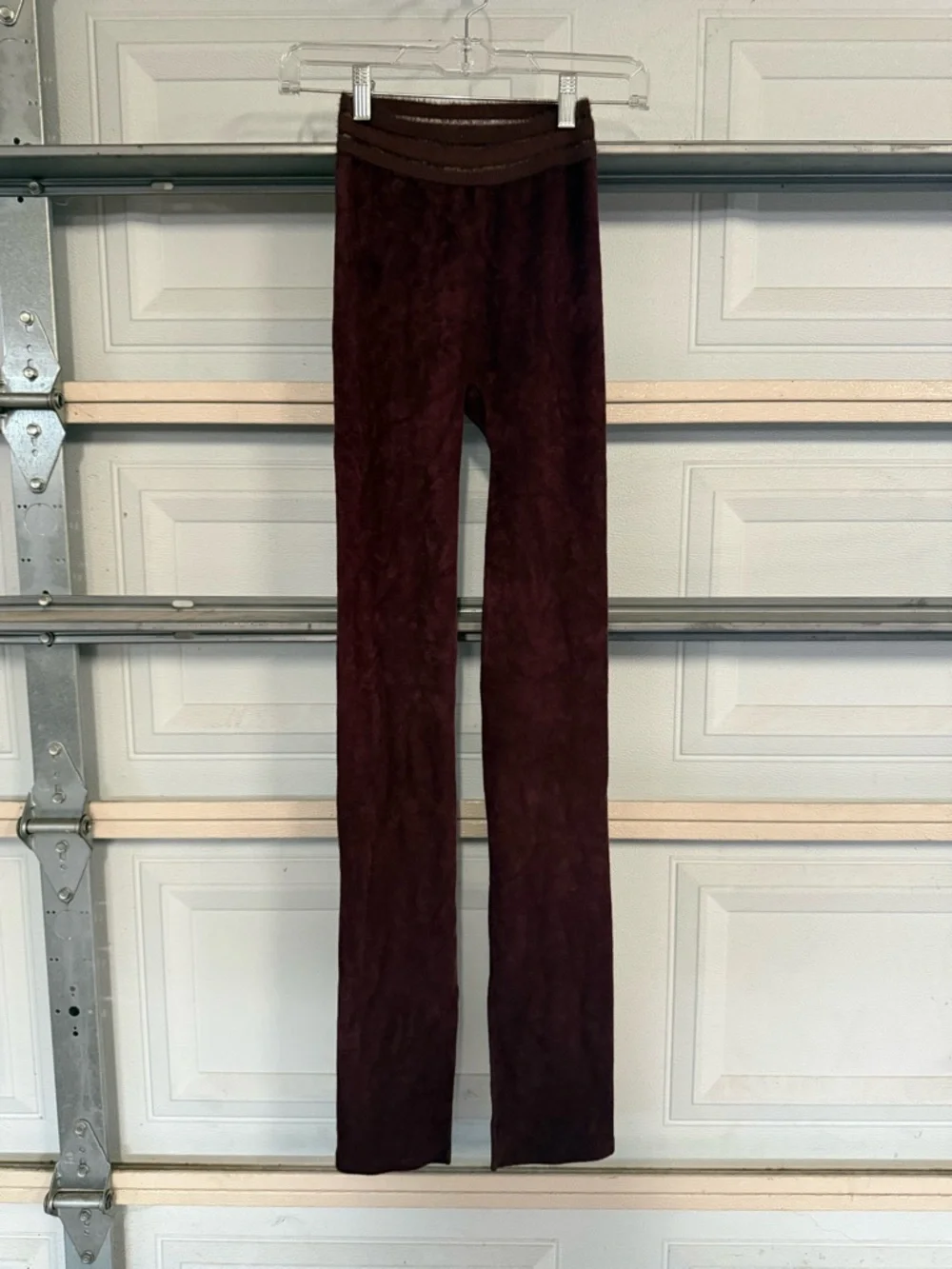 ALO Yoga Rib-Knit Split-Hem Track Pants in Deep Chocolate